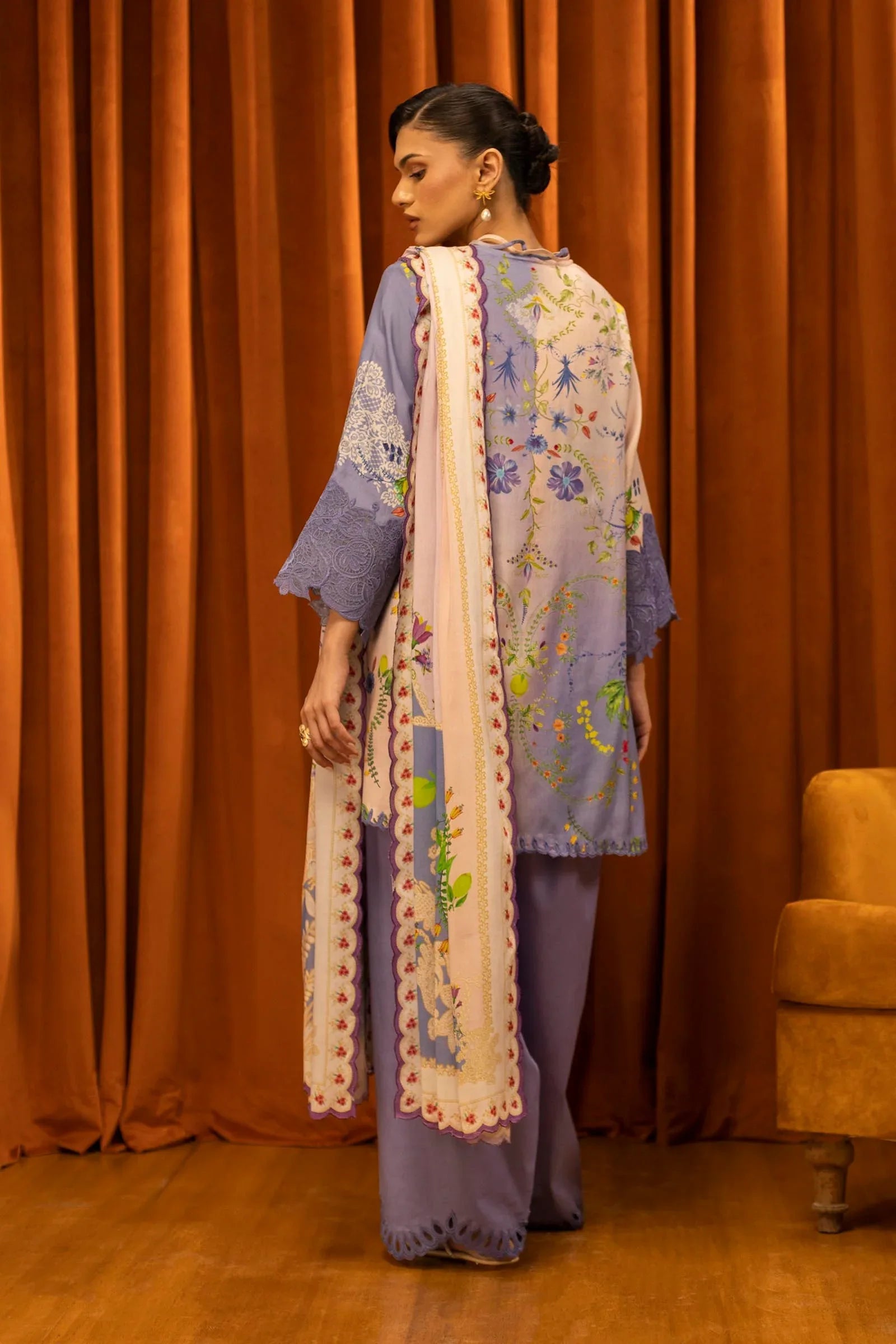 Sana Safinaz | Muzlin Winter 25 | 017B - Aqsa Fabrics