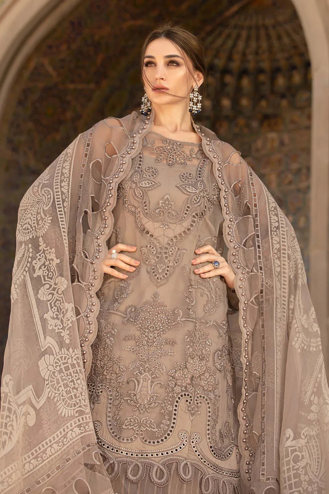 MARIA B EMBROIDED UNSTITCHED LAWN  D-2303-A - Aqsa Fabrics