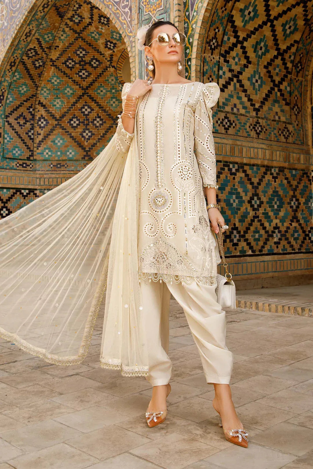 MARIA B EMBROIDED UNSTITCHED LAWN  D-2308-A - Aqsa Fabrics