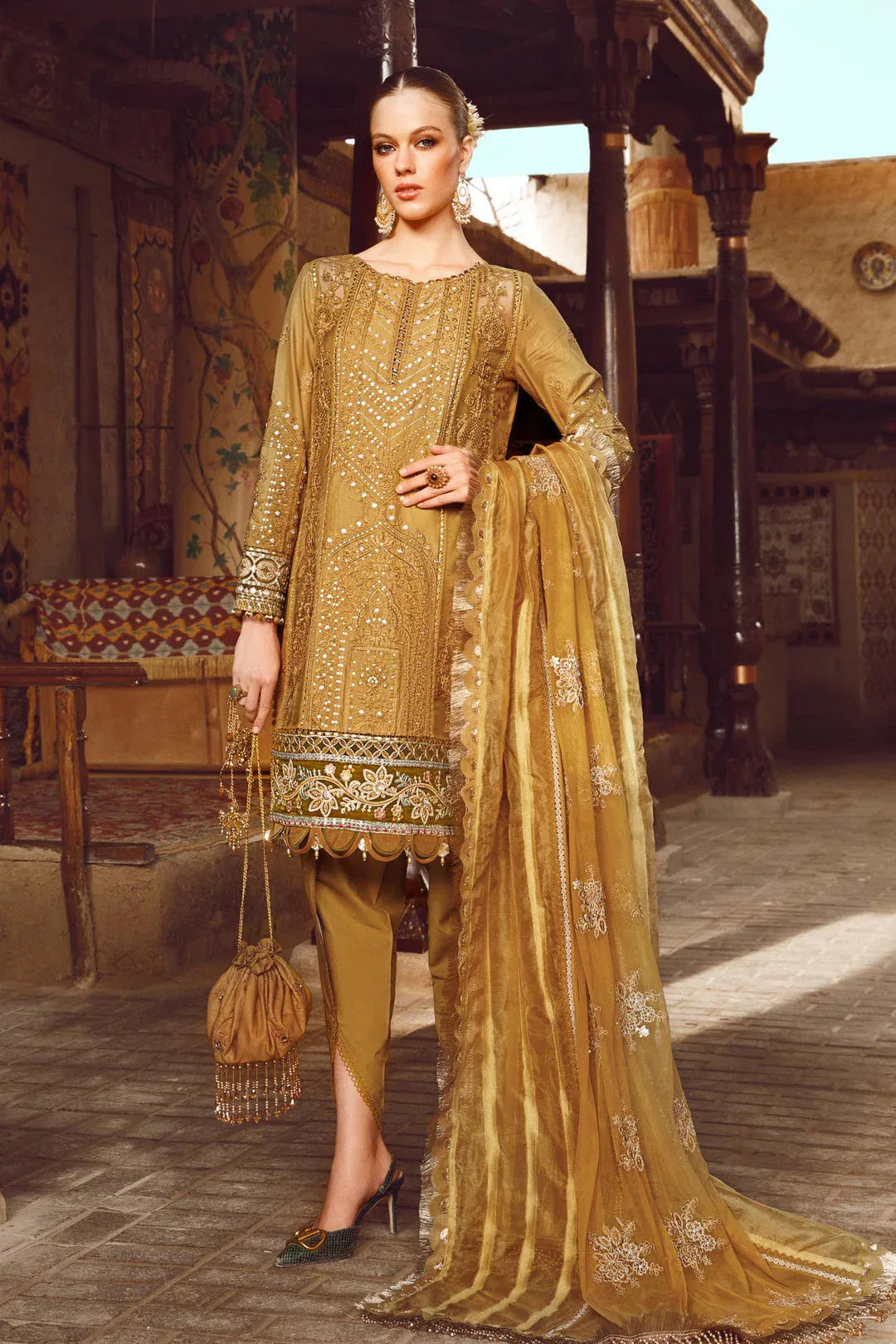 MARIA B EMBROIDED UNSTITCHED LAWN  D-2311-A - Aqsa Fabrics