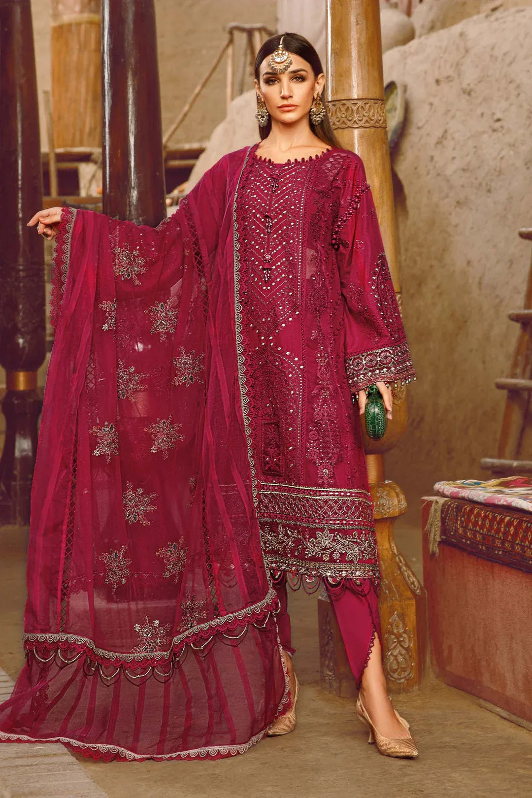 MARIA B EMBROIDED UNSTITCHED LAWN D-2311-B - Aqsa Fabrics
