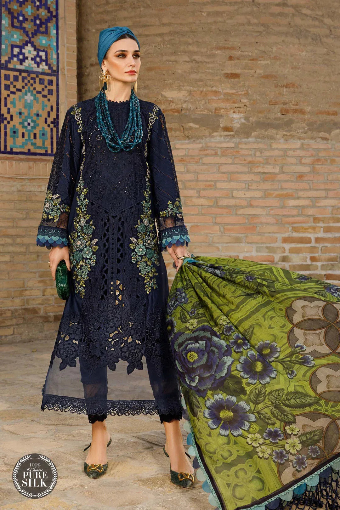 MARIA B EMBROIDED UNSTITCHED LAWN  D-2313-B - Aqsa Fabrics