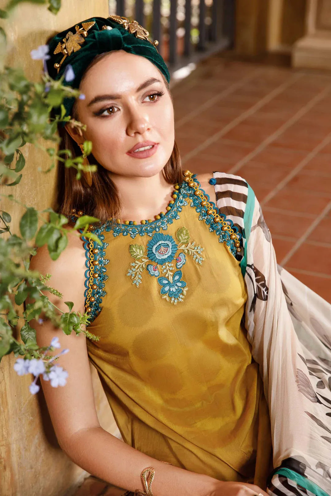 MARIA B PRINTED UNSTITCHED LAWN  MPT-1711-B - Aqsa Fabrics