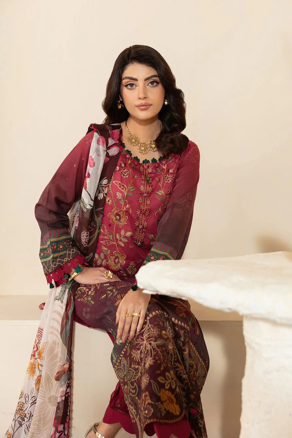 Ramsha | Mashaal Luxury Lawn | L-1303 - Aqsa Fabrics