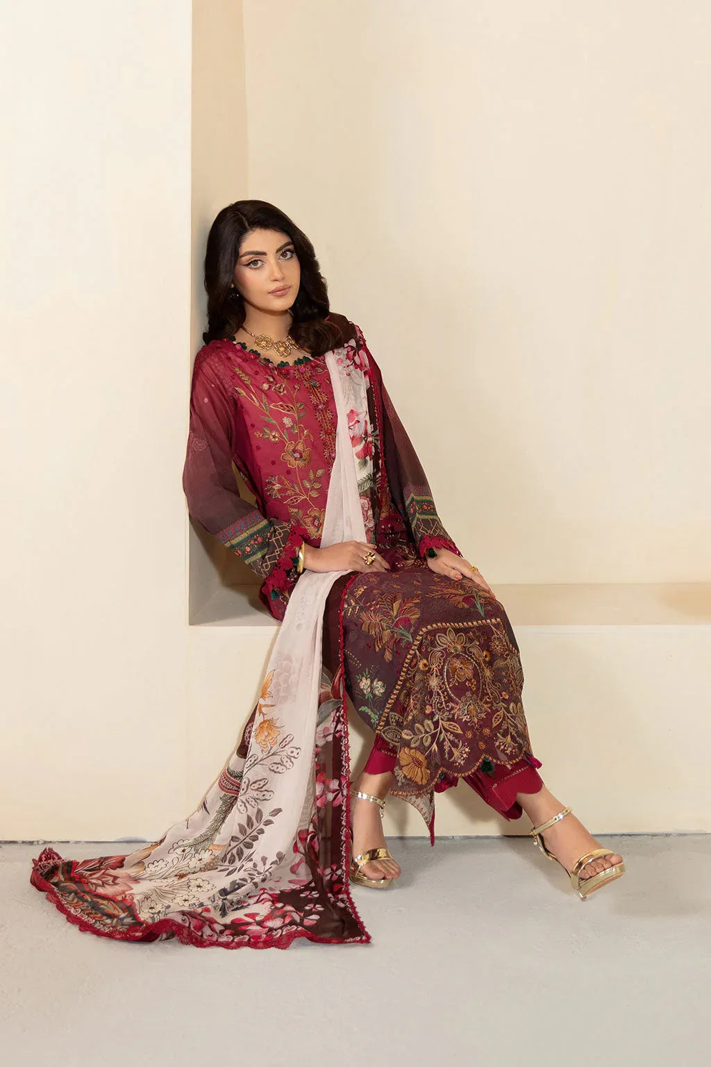Ramsha | Mashaal Luxury Lawn | L-1303 - Aqsa Fabrics