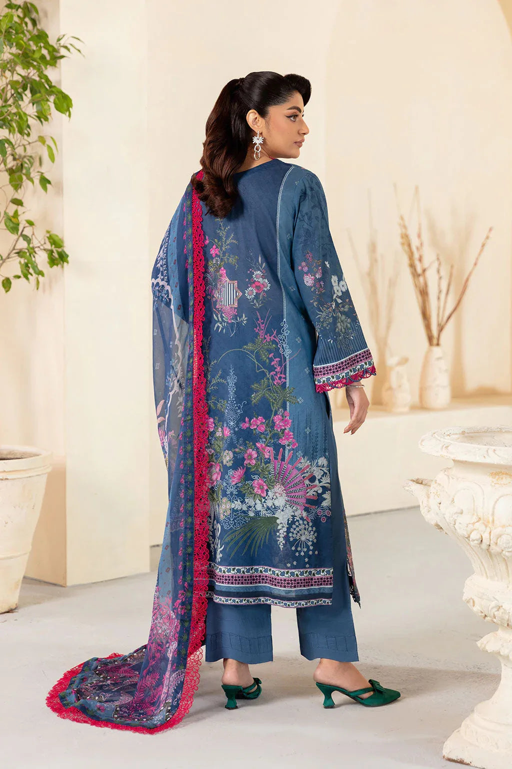 Ramsha | Mashaal Luxury Lawn | L-1305 - Aqsa Fabrics