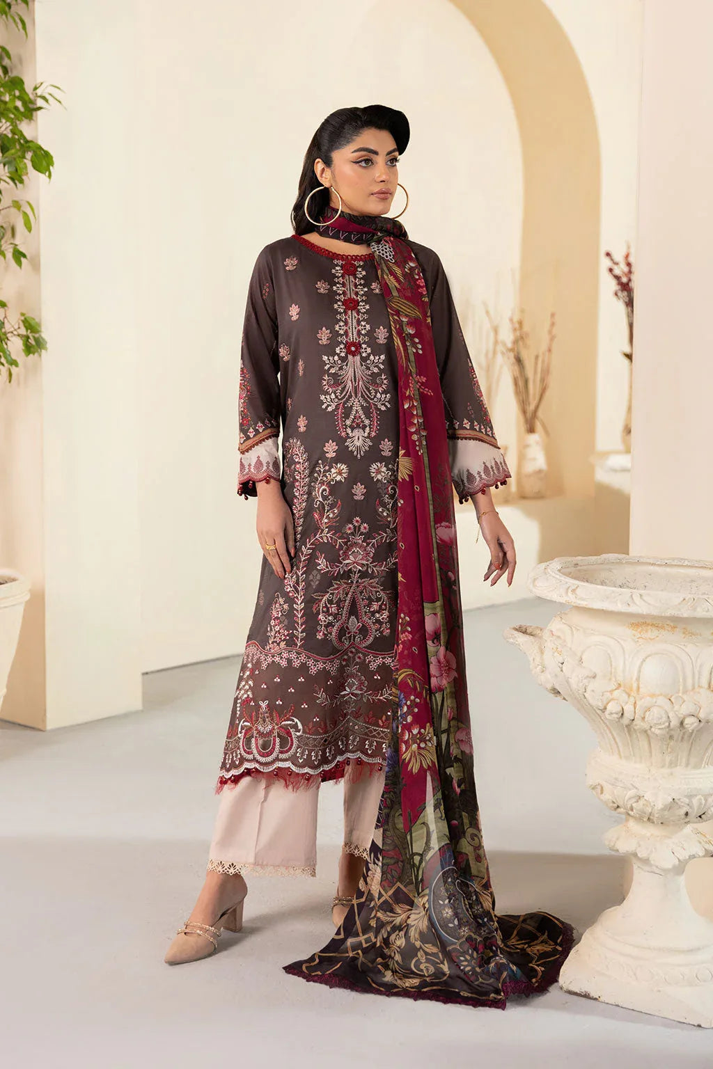 Ramsha | Mashaal Luxury Lawn | L-1309 - Aqsa Fabrics