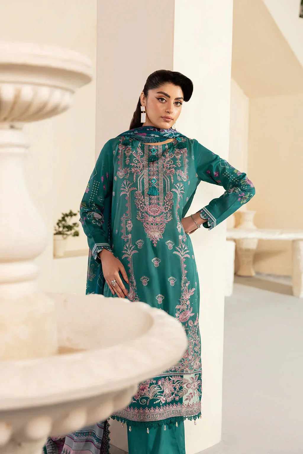 Ramsha | Mashaal Luxury Lawn | L-1310 - Aqsa Fabrics