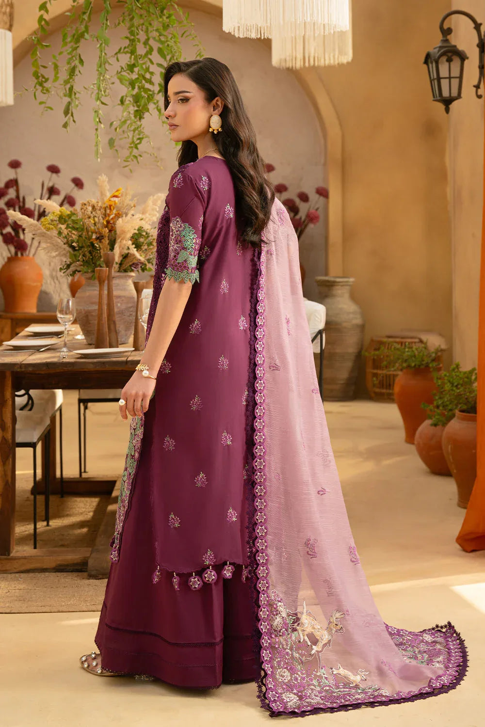 Saira Rizwan | Luxury Lawn 25 | VALERIE-SRL25-11 - Aqsa Fabrics