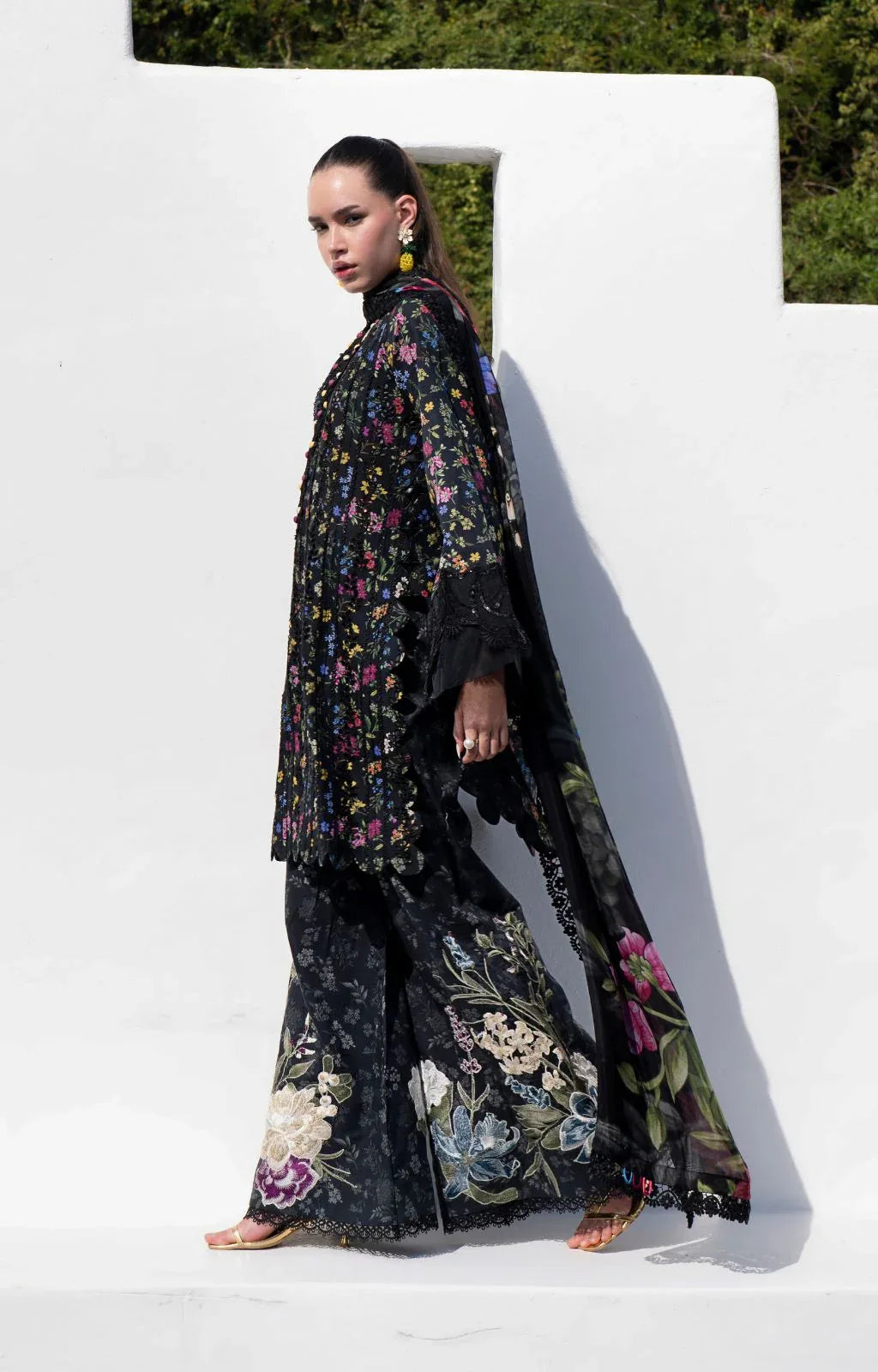AJR Couture | Printakari Lawn 25 | Midnight Flora - Aqsa Fabrics