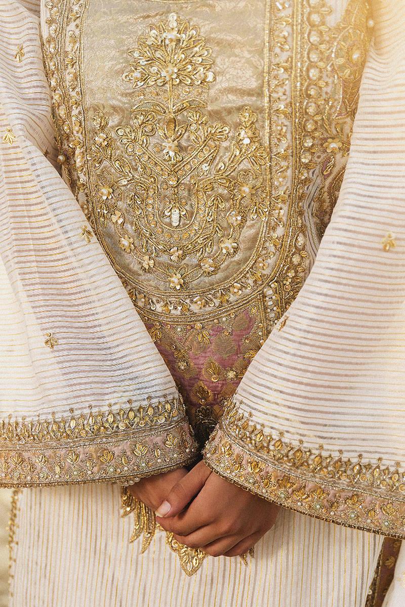 MNR | Gehraiyaan Shaadi Collection | Farida - Aqsa Fabrics