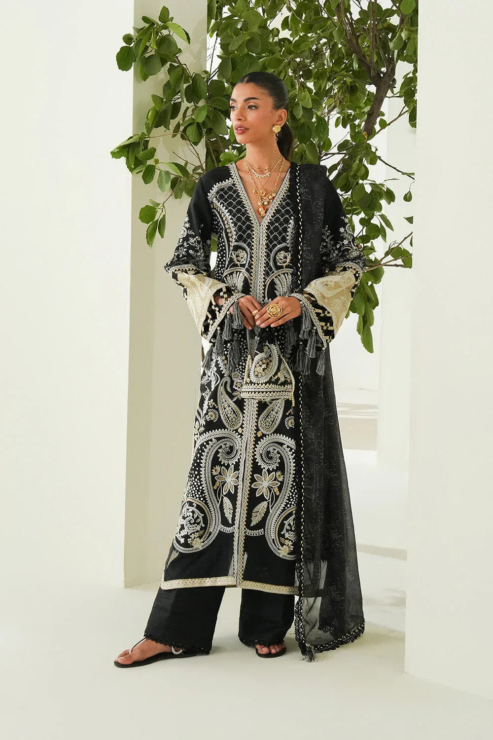 Maryum N Maria | Soiree Lawn |Mirage - Aqsa Fabrics