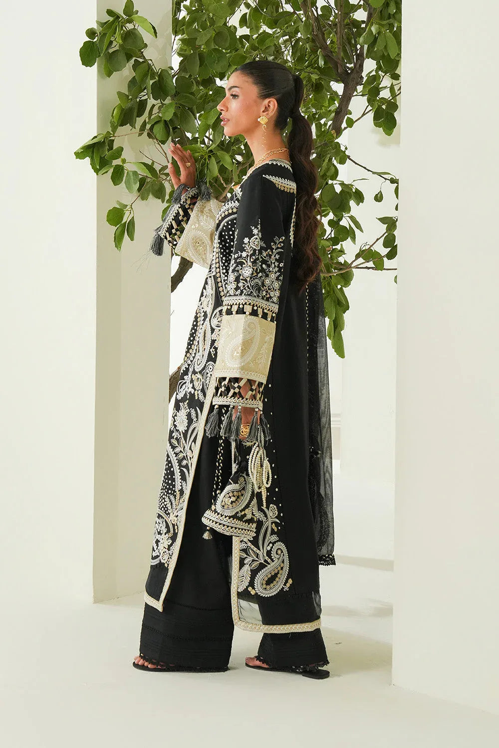 Maryum N Maria | Soiree Lawn |Mirage - Aqsa Fabrics