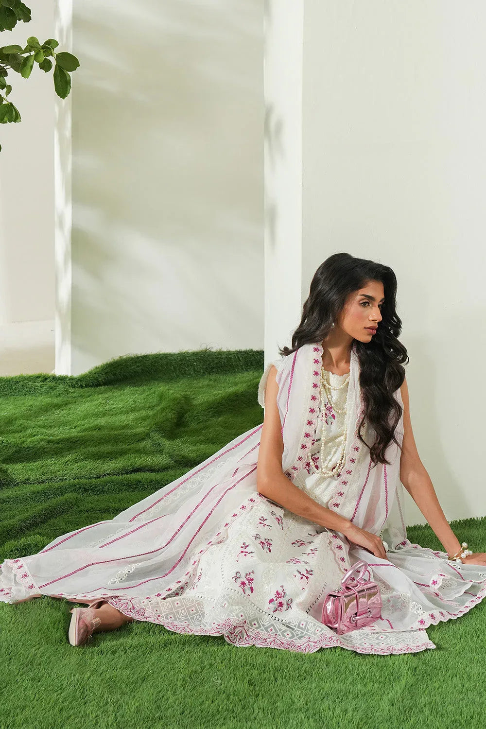 Maryum N Maria | Soiree Lawn |  Frosted Meadow - Aqsa Fabrics