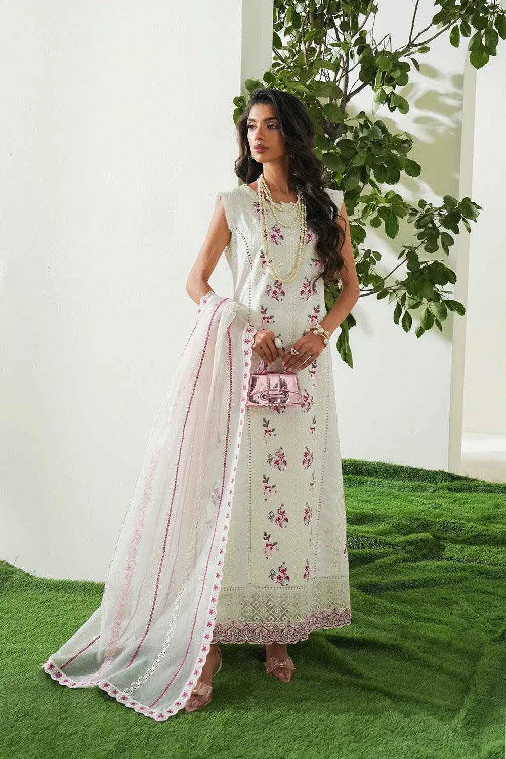 Maryum N Maria | Soiree Lawn |  Frosted Meadow - Aqsa Fabrics