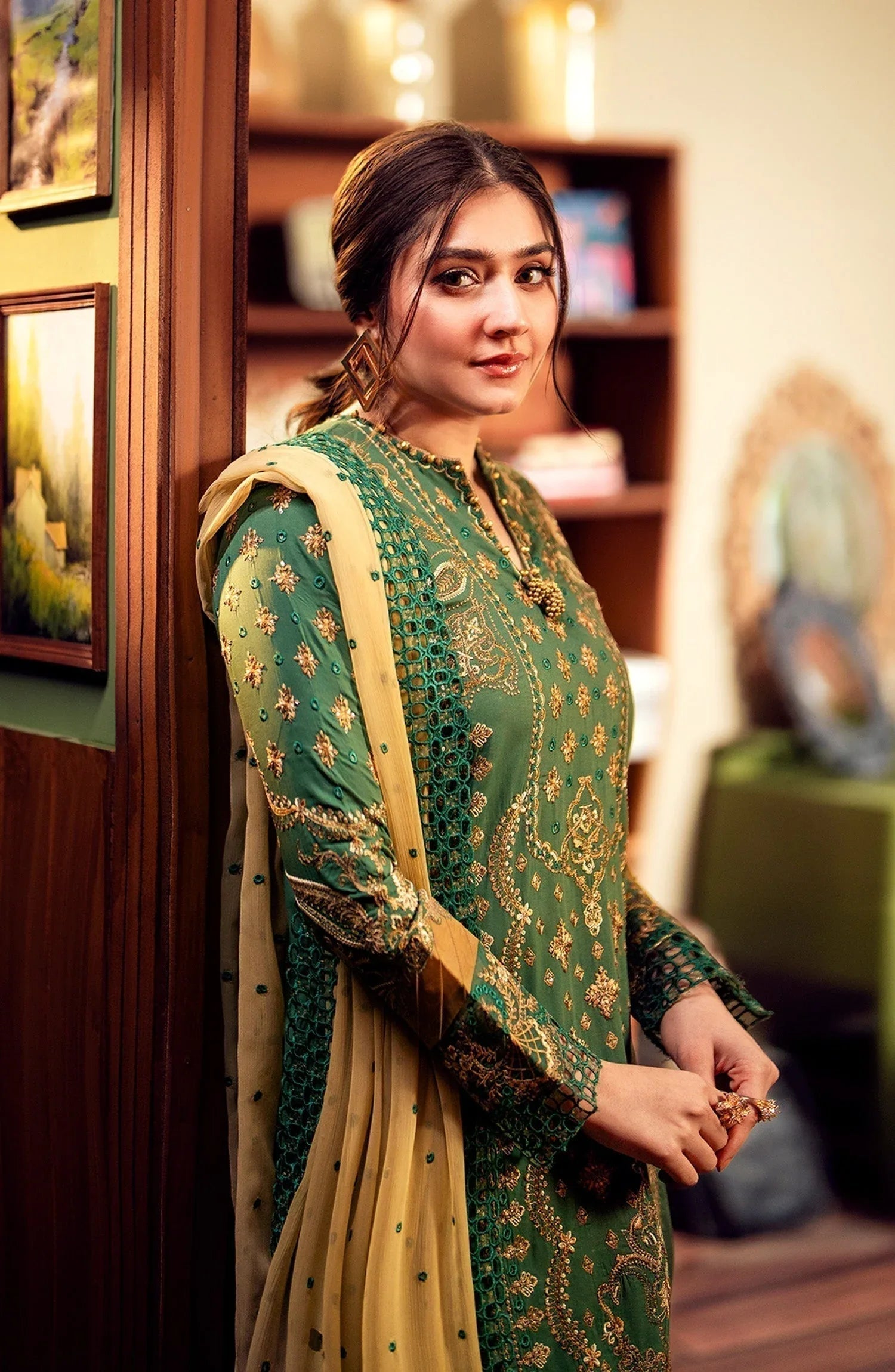 Maryum N Maria | Luxury Lawn 24 | Dure - Aqsa Fabrics