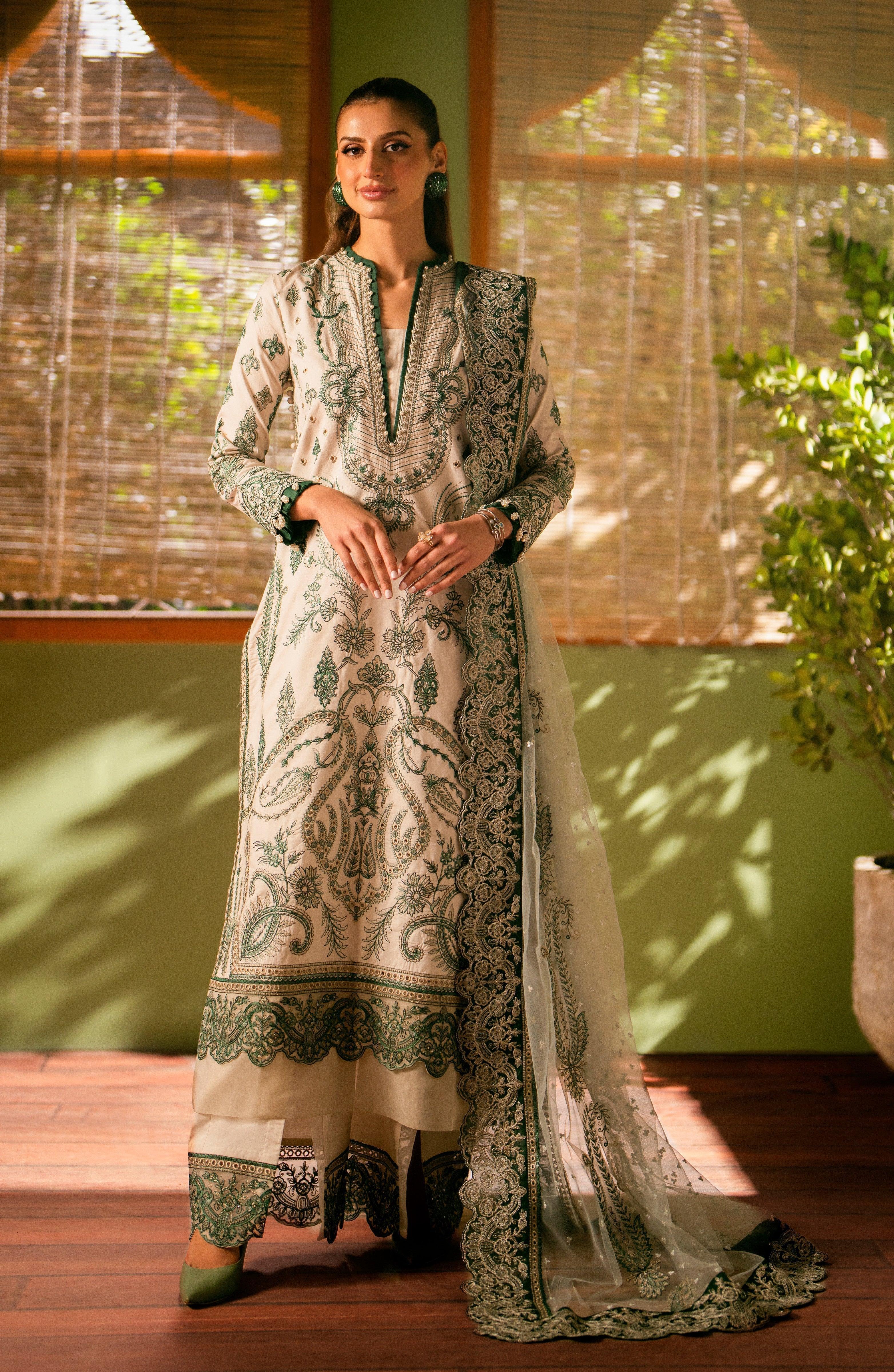 Maryum N Maria | Luxury Lawn 24 | Nubia - Aqsa Fabrics