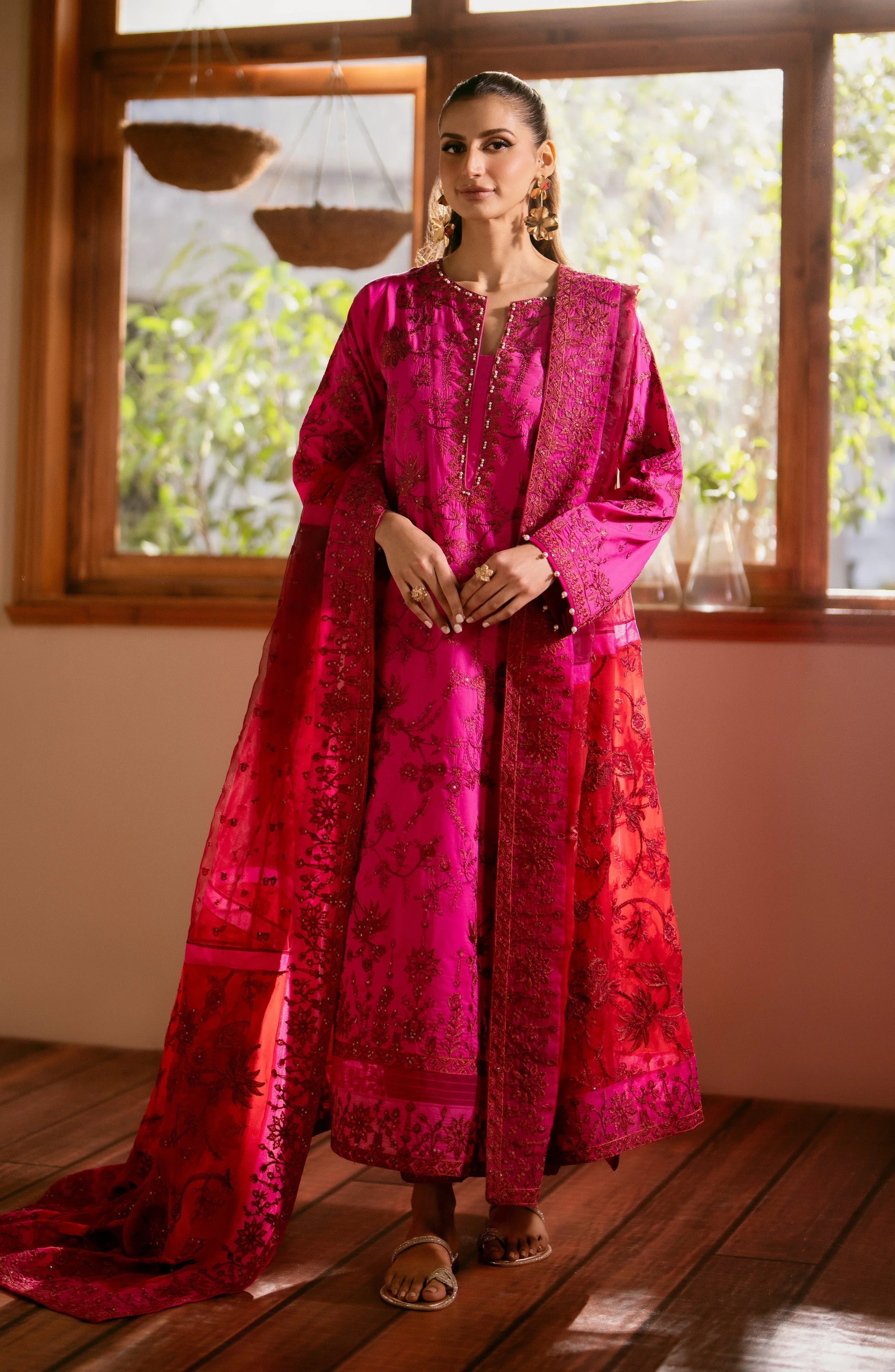 Maryum N Maria | Luxury Lawn 24 | Mona - Aqsa Fabrics