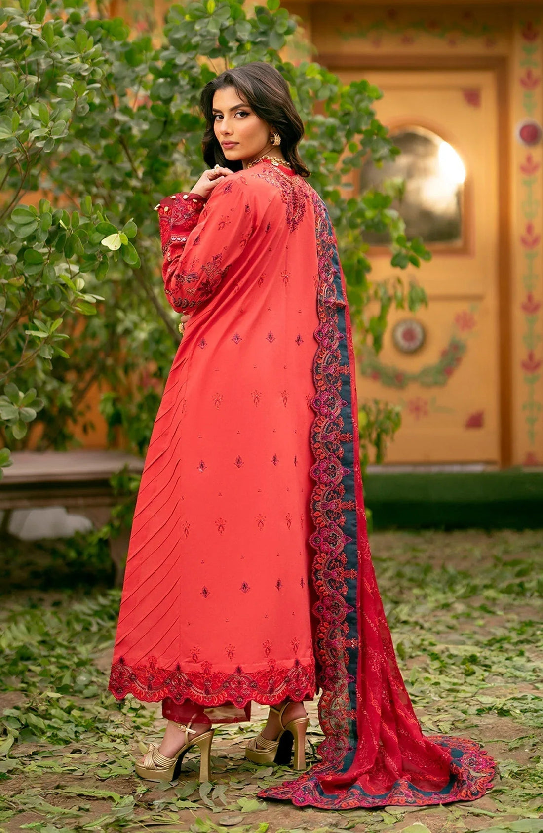 Maryum N Maria | Luxury Lawn 24 | Aliana - Aqsa Fabrics