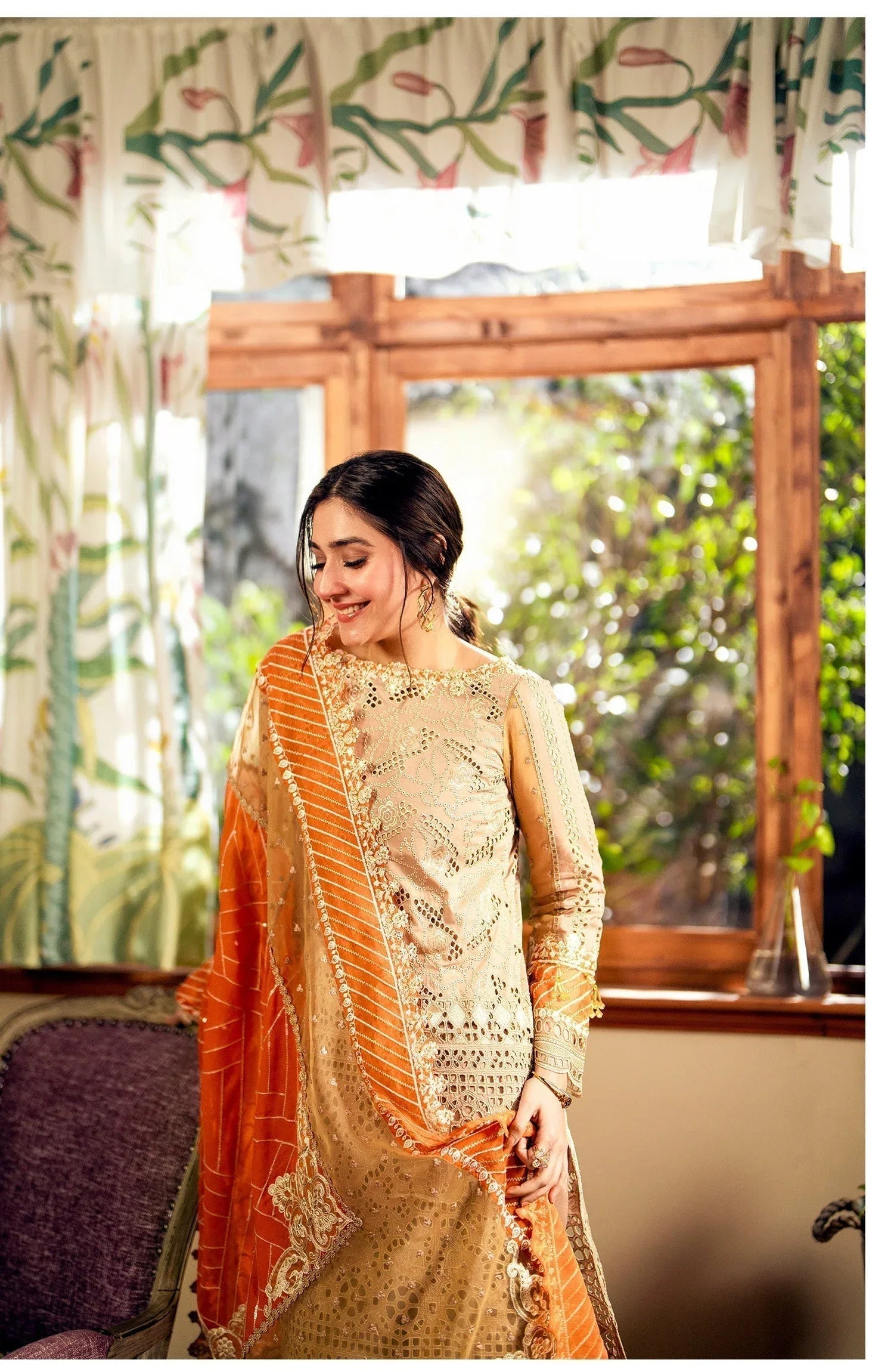 Maryum N Maria | Luxury Lawn 24 | Nora - Aqsa Fabrics
