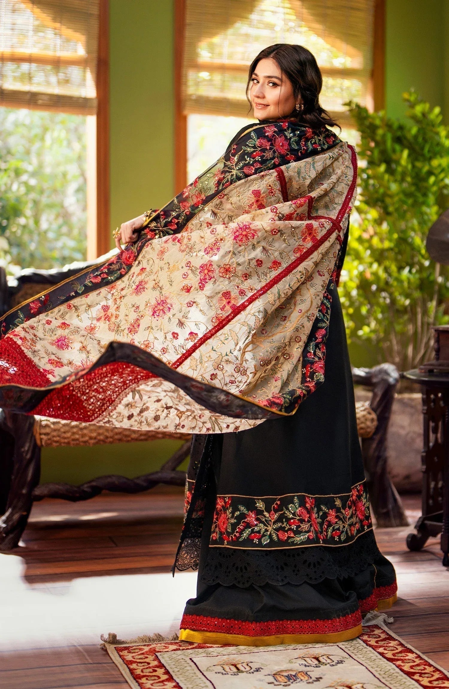 Maryum N Maria | Luxury Lawn 24 | Zayna - Aqsa Fabrics