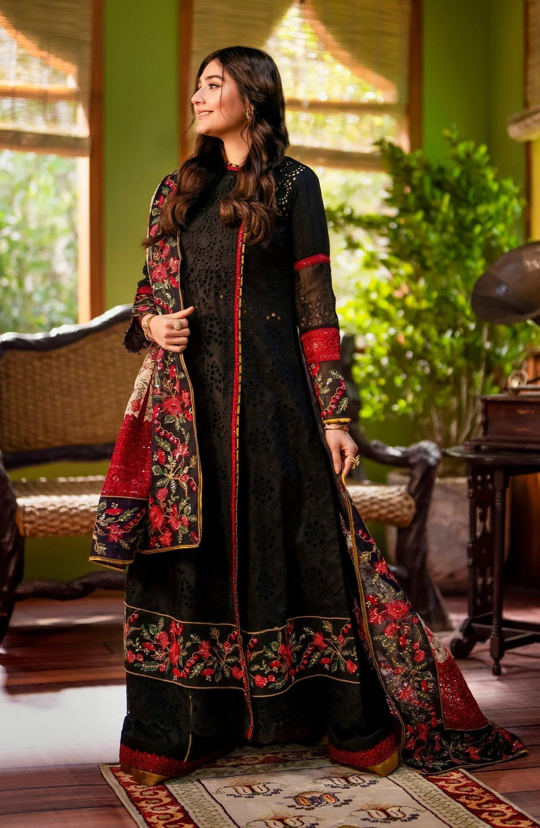 Maryum N Maria | Luxury Lawn 24 | Zayna - Aqsa Fabrics