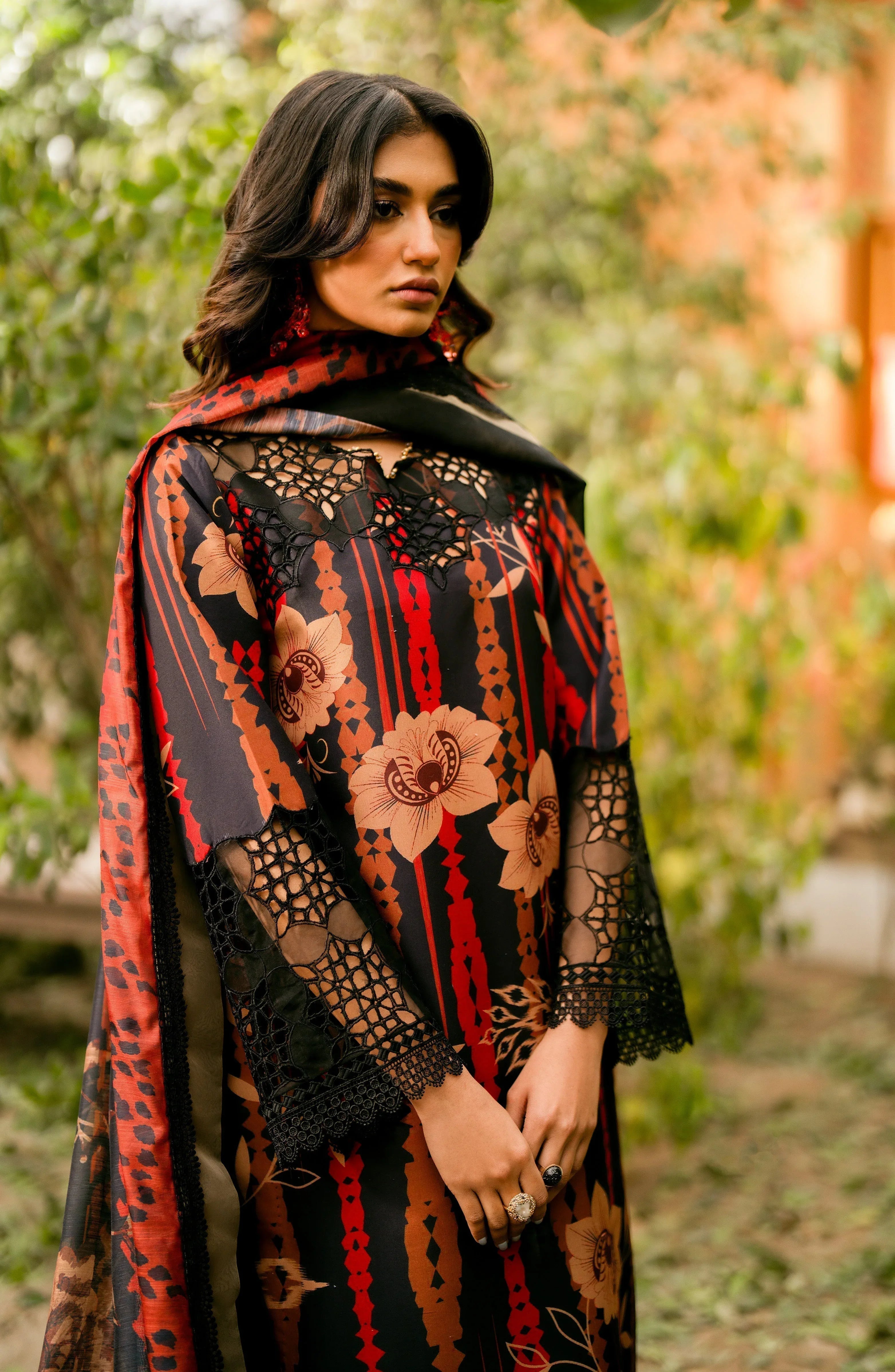 Maryum N Maria | Luxury Lawn 24 | Chione - Aqsa Fabrics