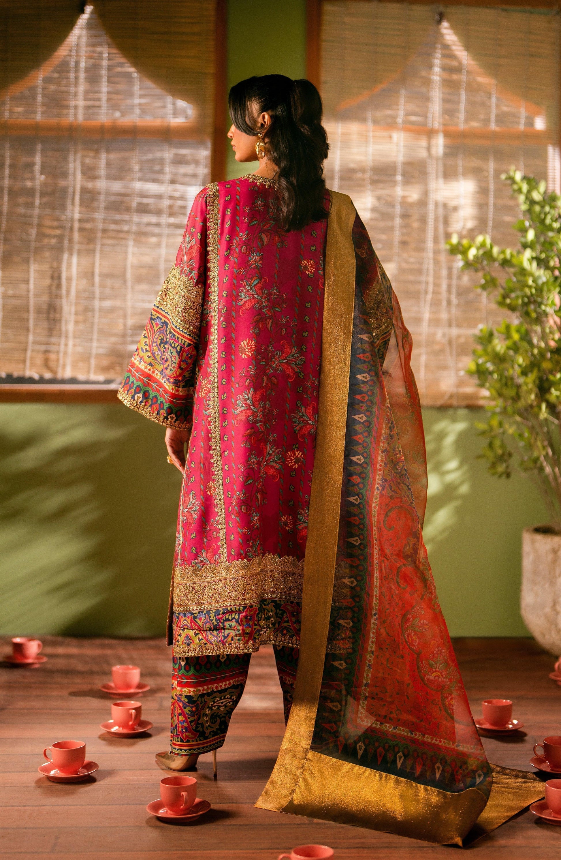 Maryum N Maria | Luxury Lawn 24 | Tefnut - Aqsa Fabrics