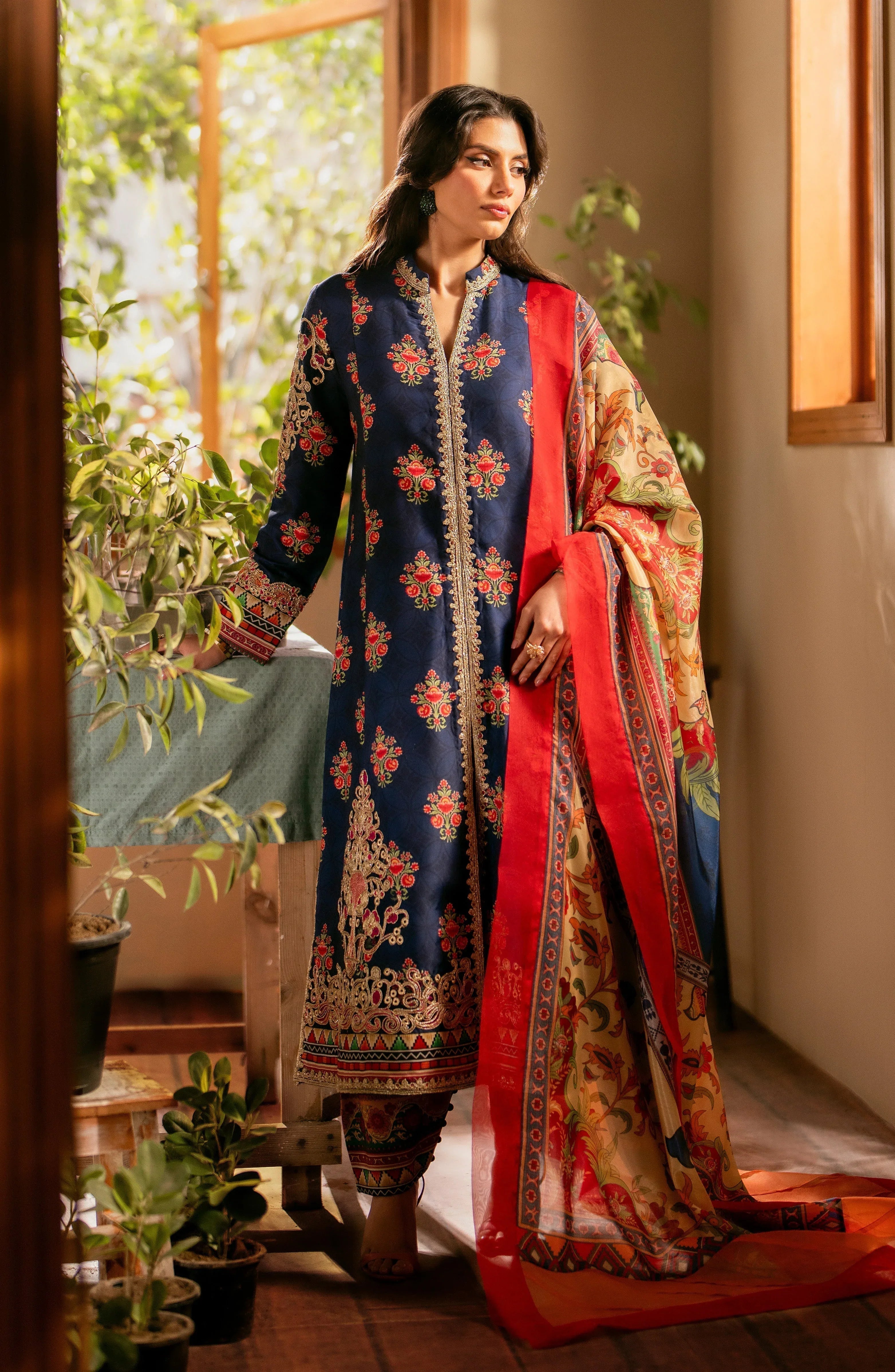 Maryum N Maria | Luxury Lawn 24 | Mariam - Aqsa Fabrics
