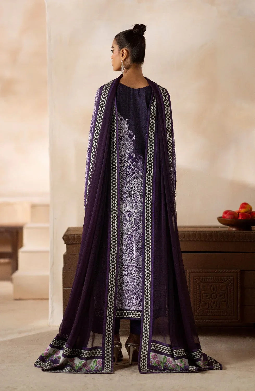 Maryum N Maria | Zeil Winter | ISHIKA - MS40100 - Aqsa Fabrics