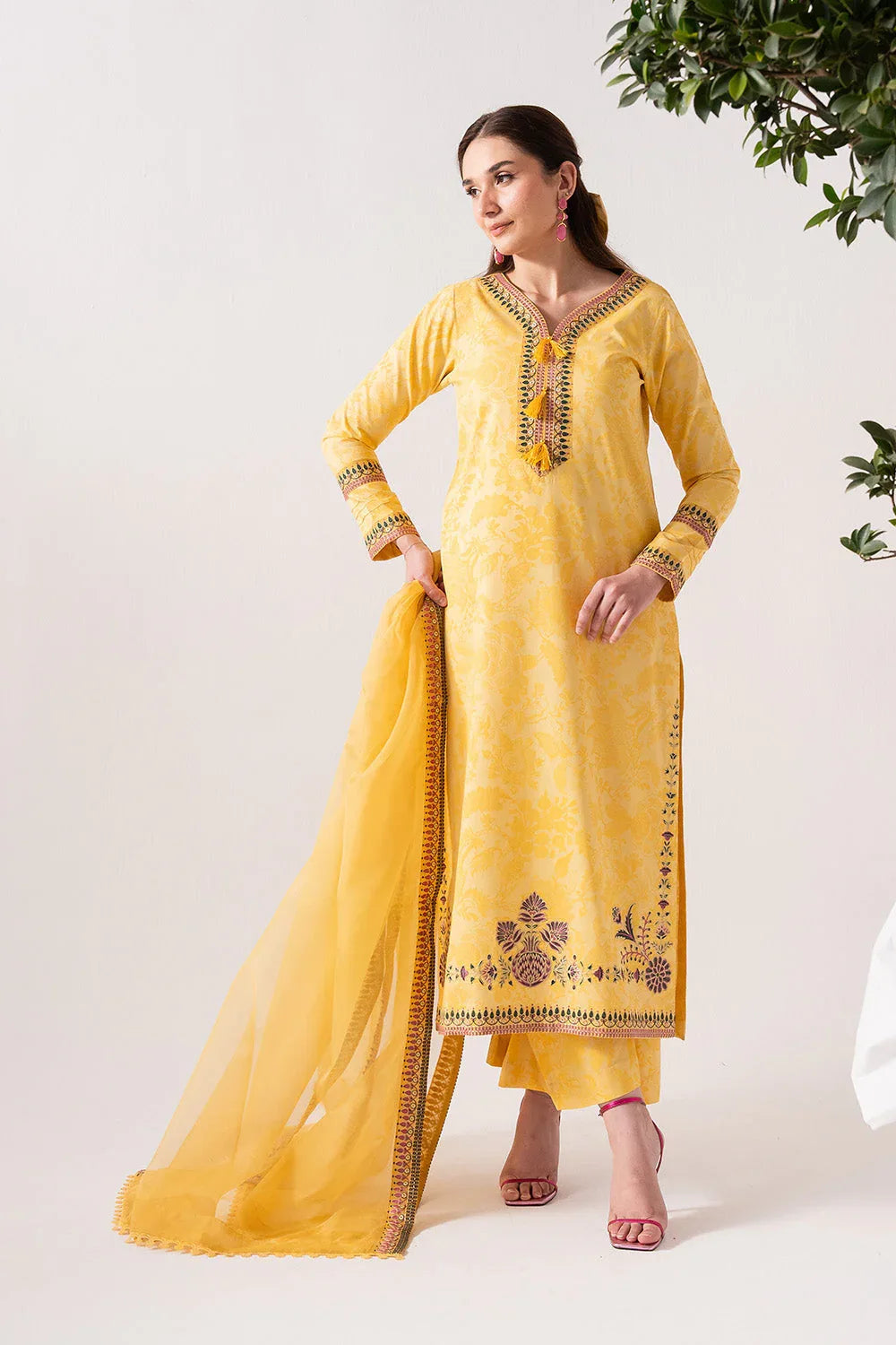Maryum N Maria | Zuhur 25 | AMAIRS - Aqsa Fabrics