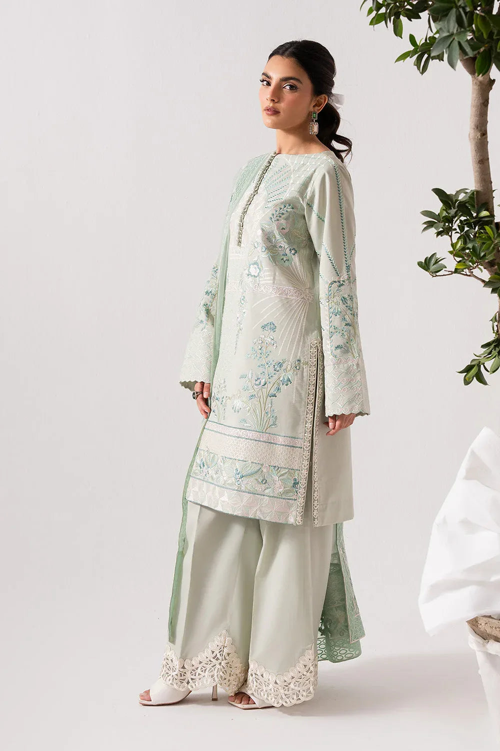 Maryum N Maria | Zuhur 25 | MERAKI - Aqsa Fabrics