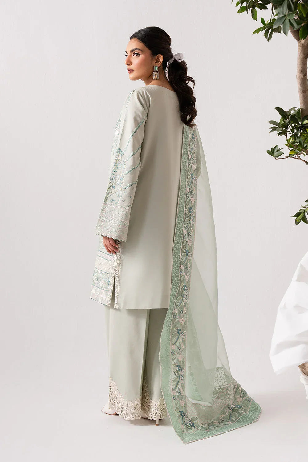 Maryum N Maria | Zuhur 25 | MERAKI - Aqsa Fabrics