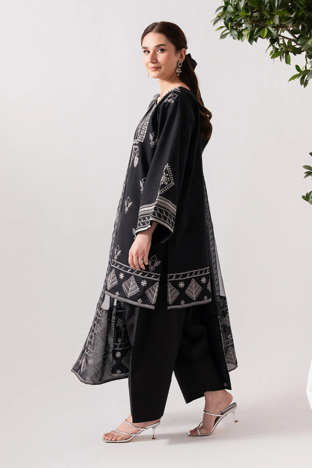 Maryum N Maria | Zuhur 25 | KAIROS - Aqsa Fabrics