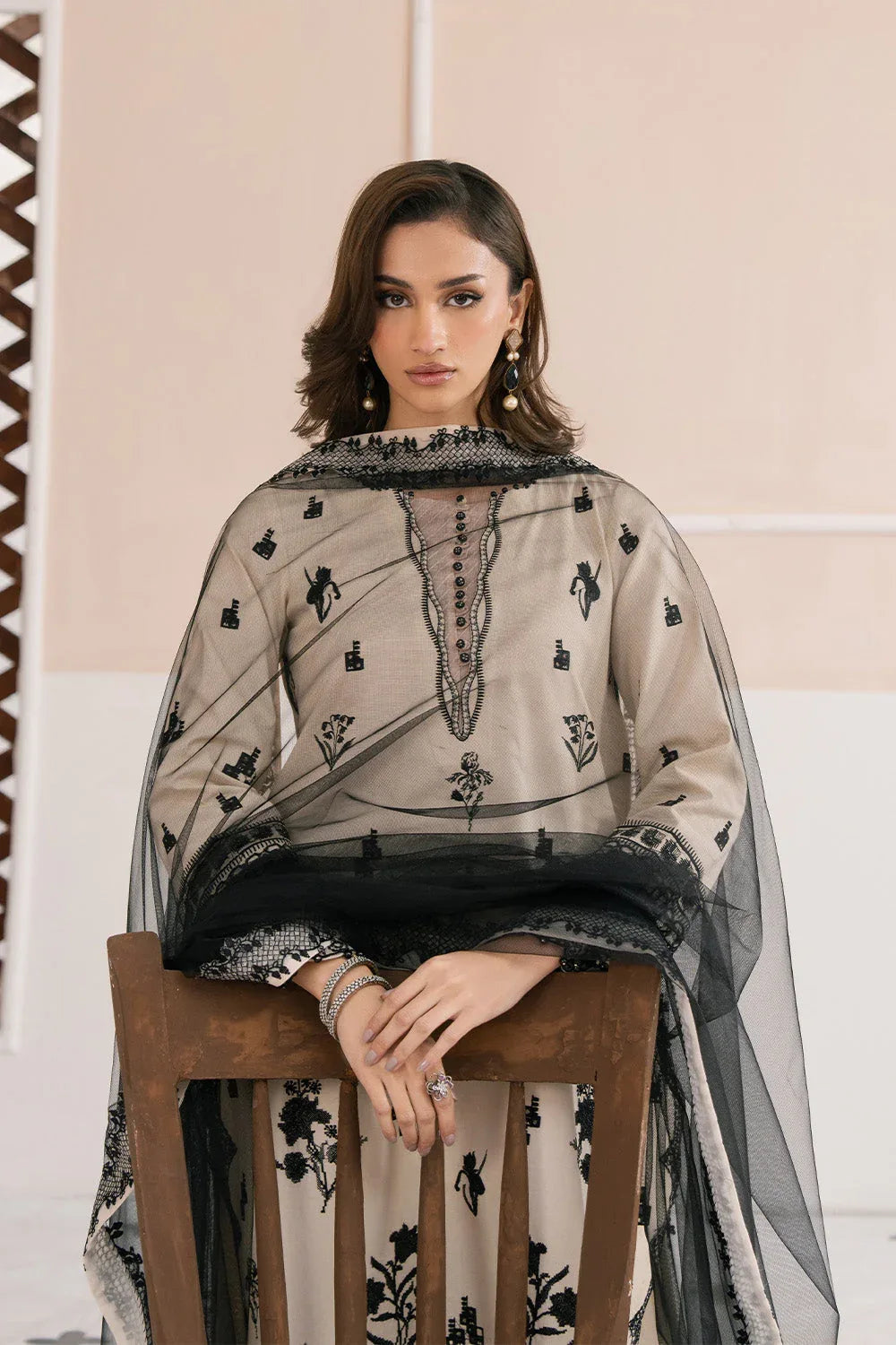 Maryum N Maria | Eid Luxury Lawn 25 | ATEFEH - MS50157 - Aqsa Fabrics