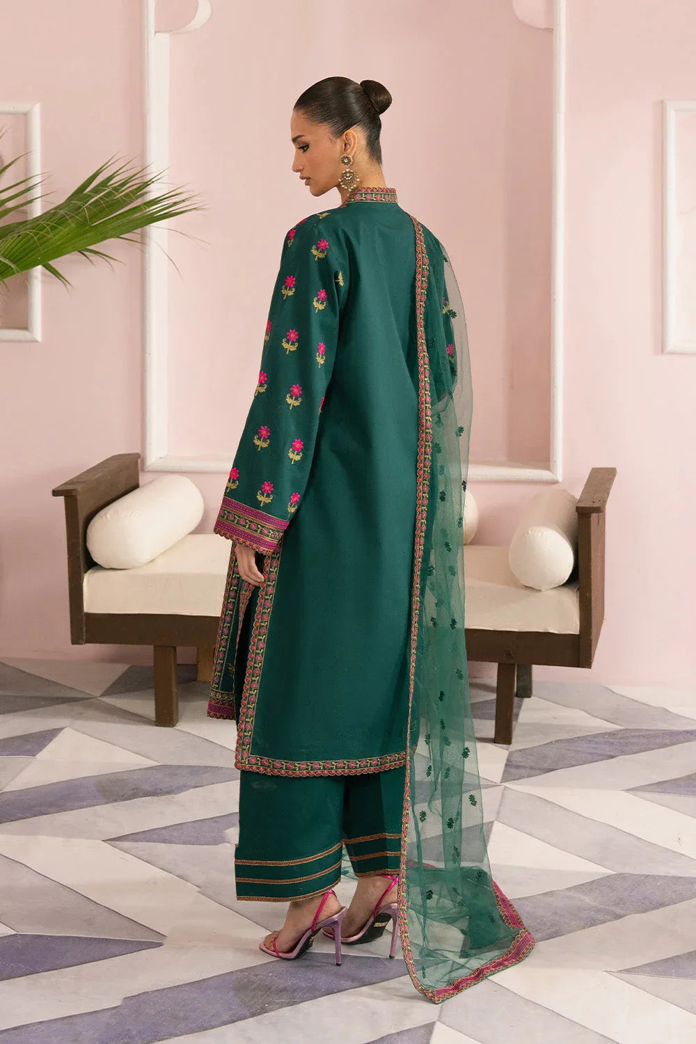 Maryum N Maria | Eid Luxury Lawn 25 | AVIZEH - MS50162 - Aqsa Fabrics