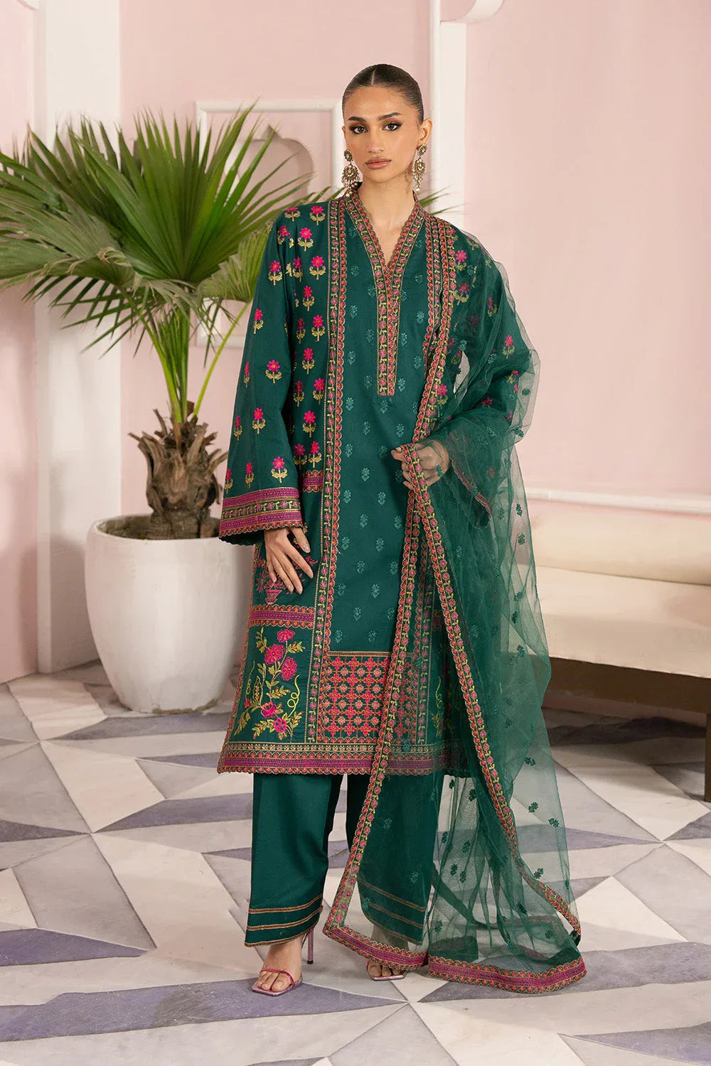 Maryum N Maria | Eid Luxury Lawn 25 | AVIZEH - MS50162 - Aqsa Fabrics