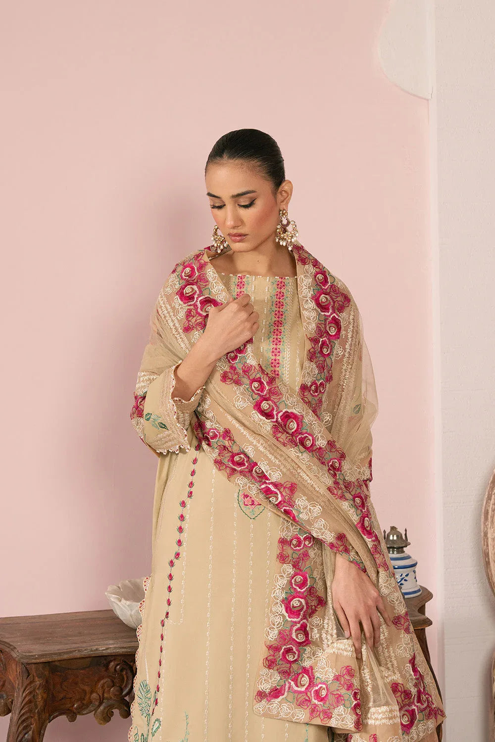 Maryum N Maria | Eid Luxury Lawn 25 | ANOOSHEH - MS50164 - Aqsa Fabrics