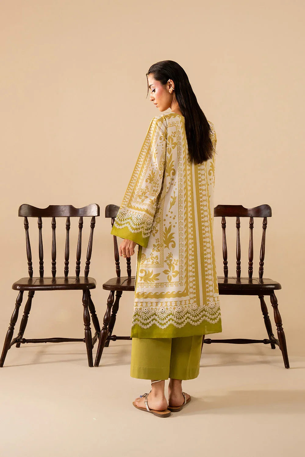Maryum N Maria | Floren Lawn | ILLIANA - Aqsa Fabrics