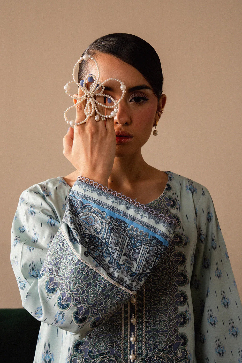 Maryum N Maria | Floren Lawn | ALORA - Aqsa Fabrics