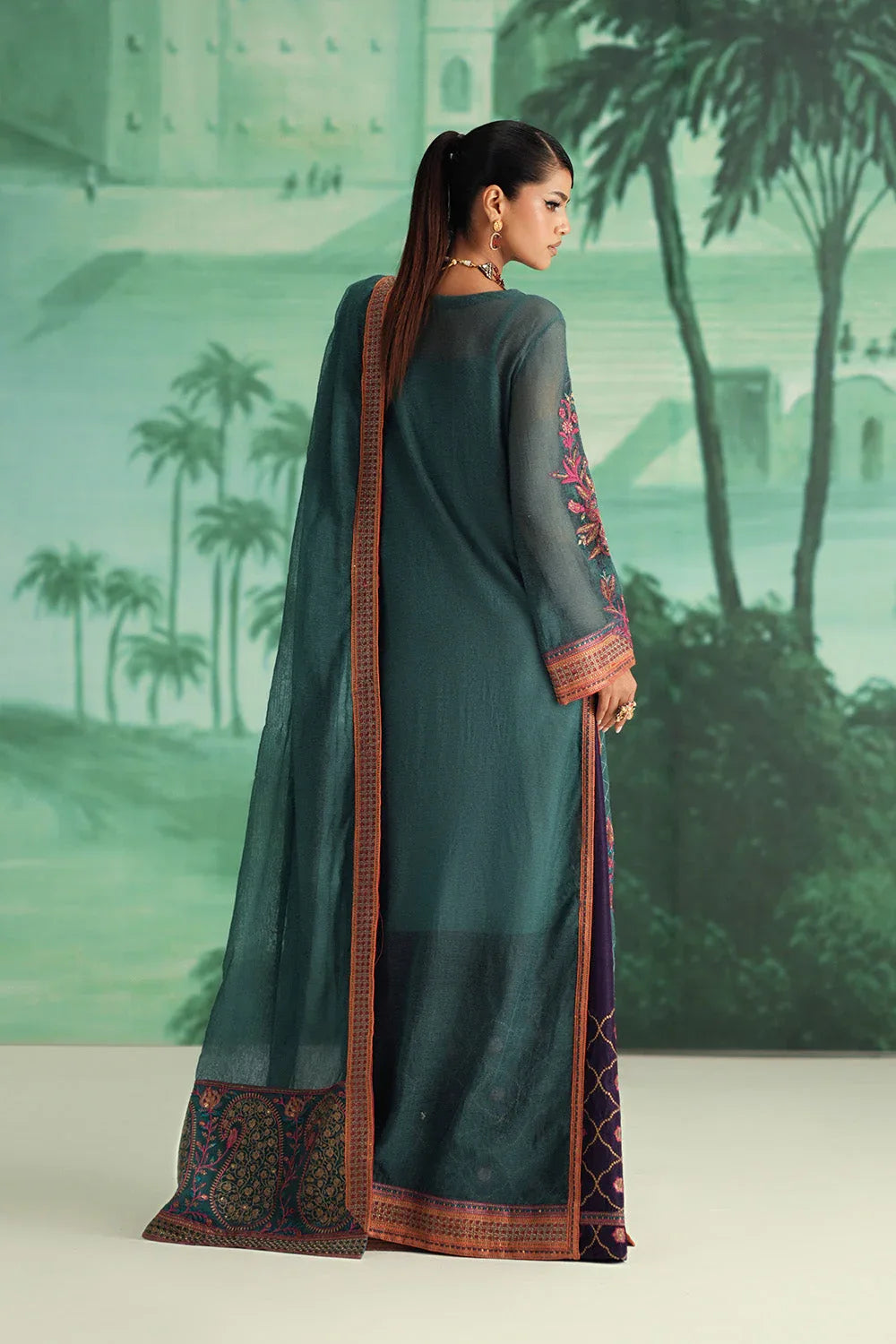 Maryum N Maria | Mushal Formals | AMÉELIE - MSU5542 - Aqsa Fabrics