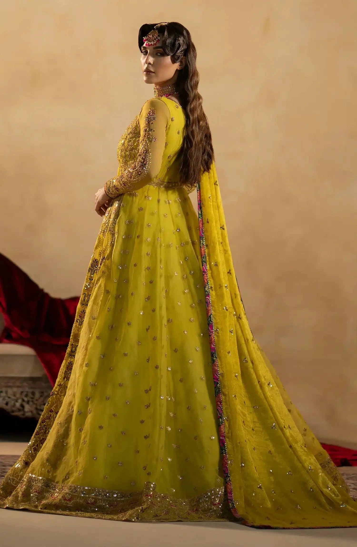 Maryum N Maria | Zamani Beghum Formals 23 | Peridot-(MW23-511) - Aqsa Fabrics