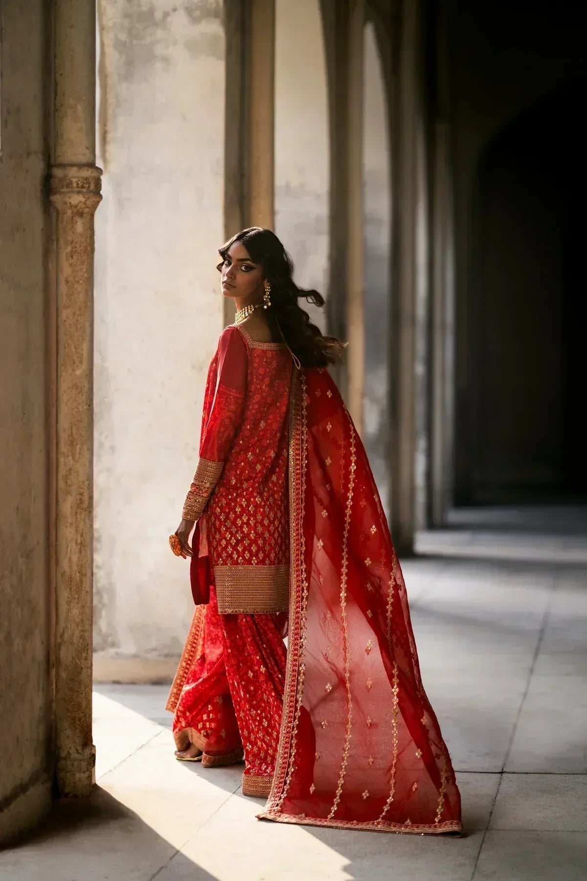 Erum Khan | Mannat Formals | Gulnaar - Aqsa Fabrics