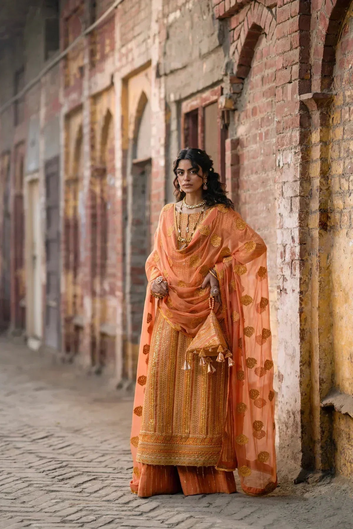 Erum Khan | Mannat Formals | Shamma - Aqsa Fabrics