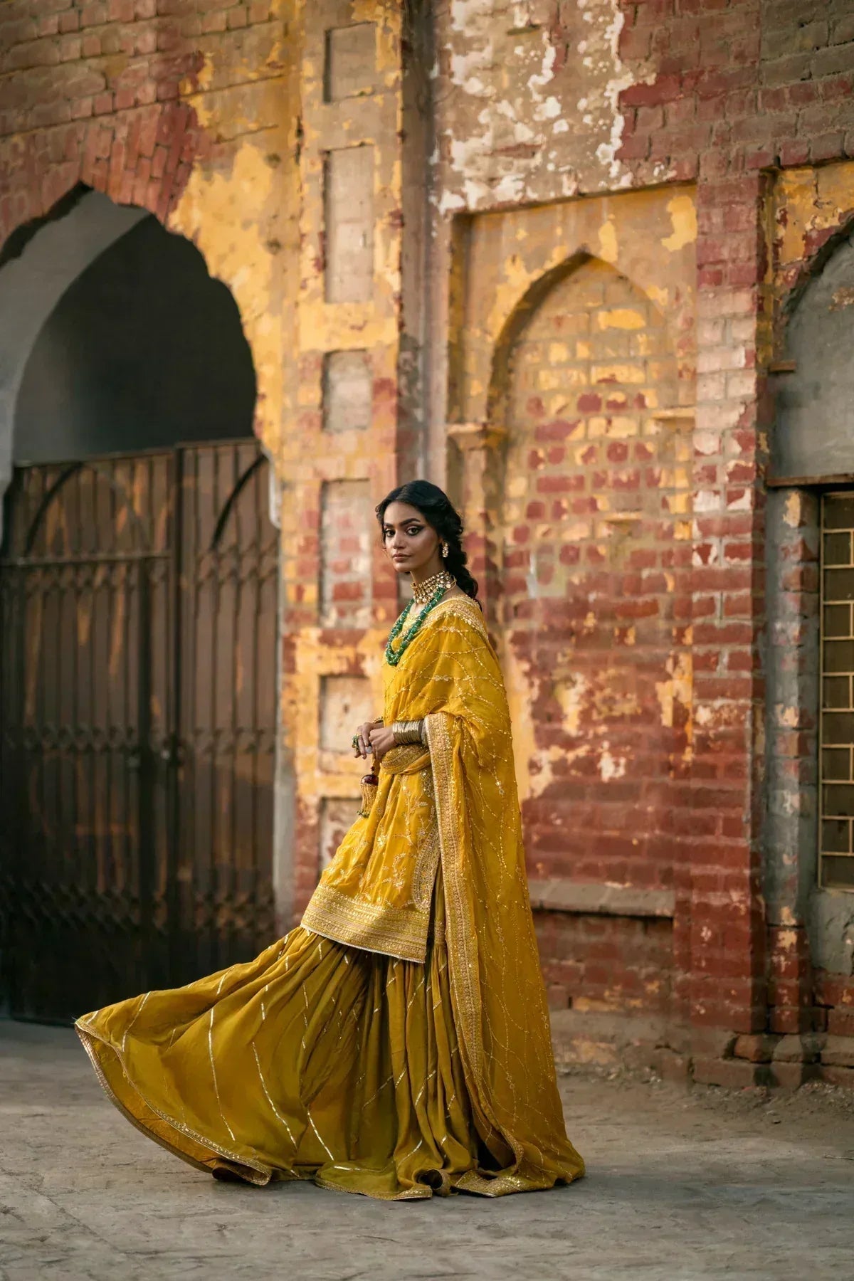 Erum Khan | Mannat Formals | Aatish - Aqsa Fabrics