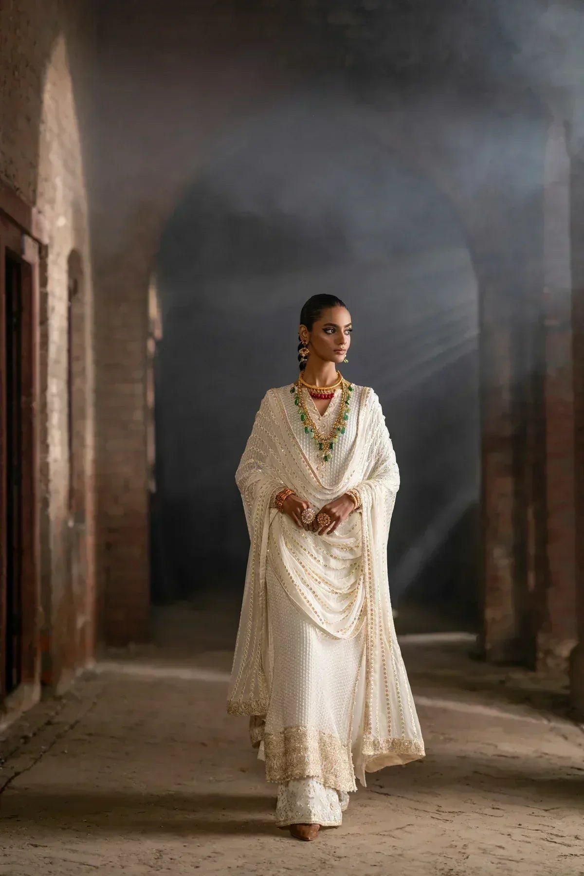 Erum Khan | Mannat Formals | Tabeer - Aqsa Fabrics