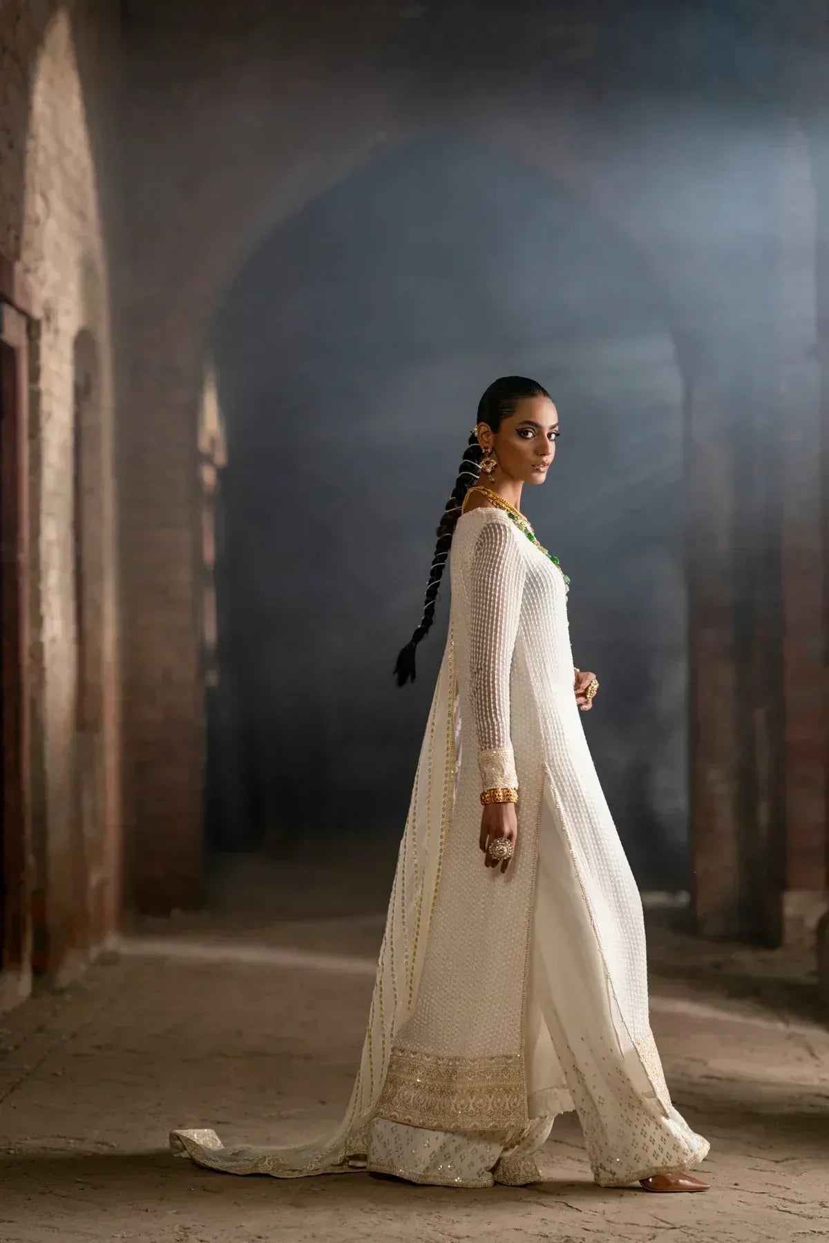 Erum Khan | Mannat Formals | Tabeer - Aqsa Fabrics