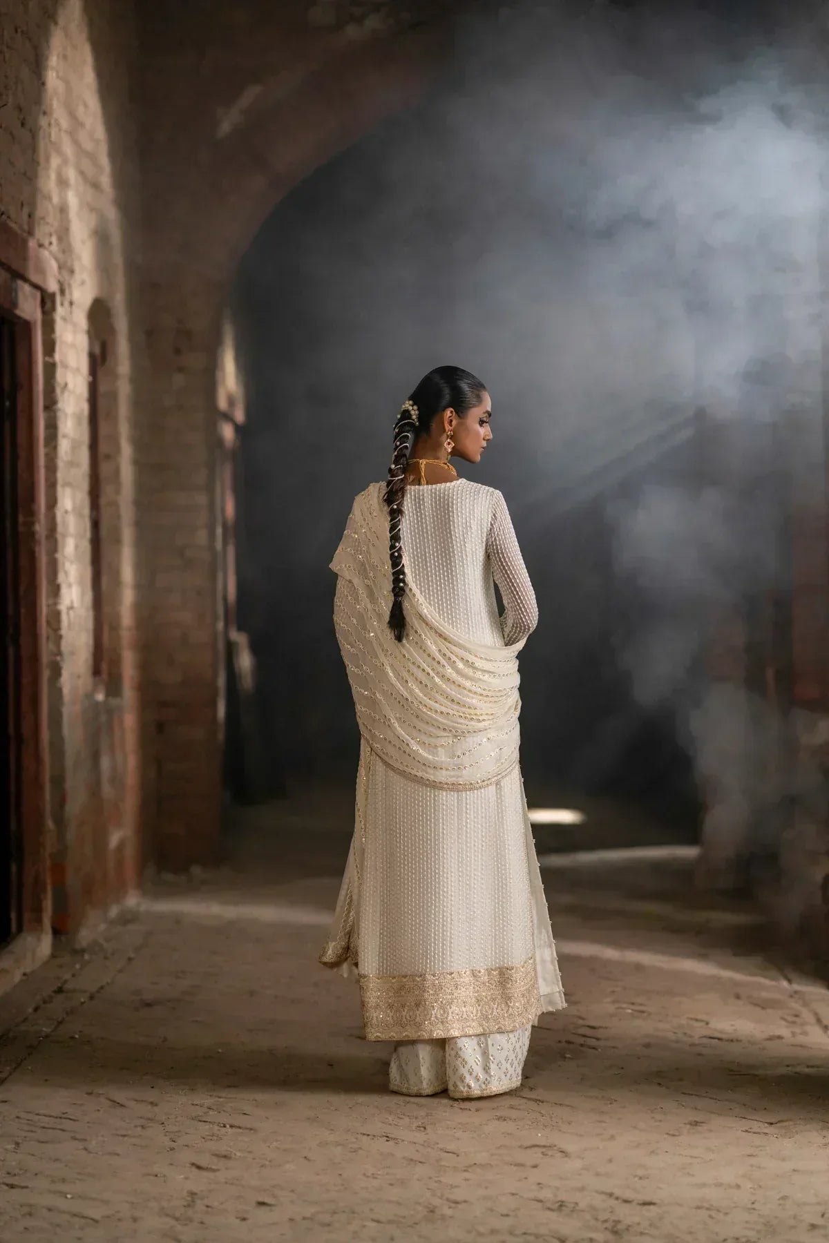 Erum Khan | Mannat Formals | Tabeer - Aqsa Fabrics
