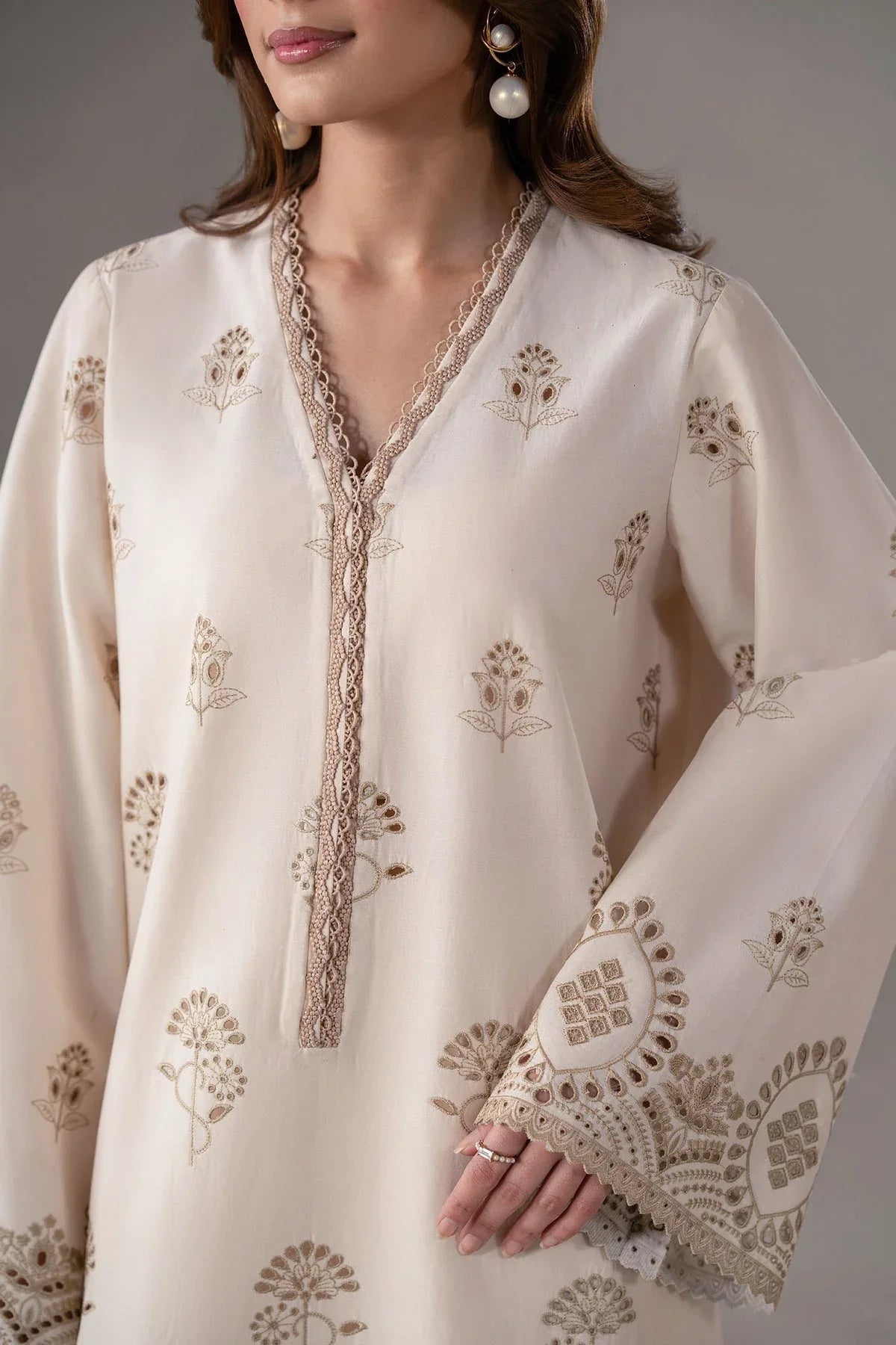 Akbar Aslam | Pret Lawn | Lunel - Aqsa Fabrics