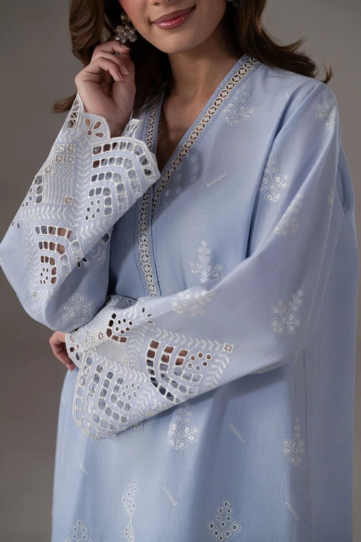 Akbar Aslam | Pret Lawn | Misty - Aqsa Fabrics